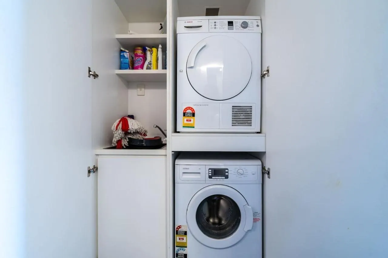 Elegant Inner City Life Nishi Building Canberra Apartment
